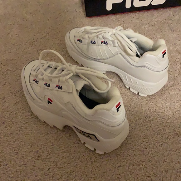 FILA - Picture 4 of 7